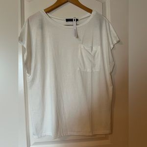 🚨 BNWT Merokeety Women’s Size Large Oversized Pocket T-Shirt